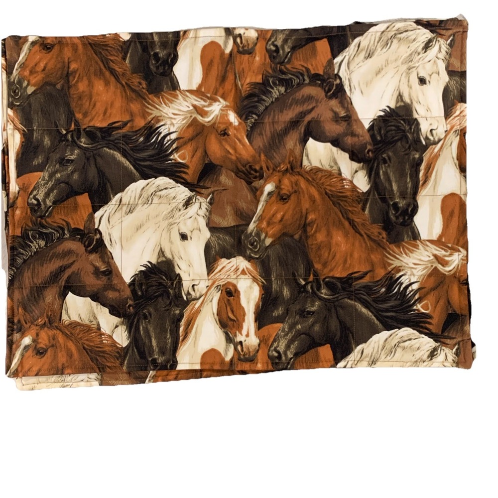 Wild Horses Mustang Quilted Fabric Placemats Set Of Four Brown 17x13‎